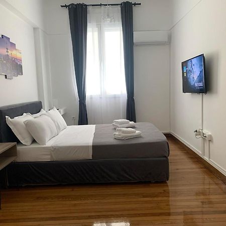 Aura Apartment At Kolonaki Athènes Extérieur photo