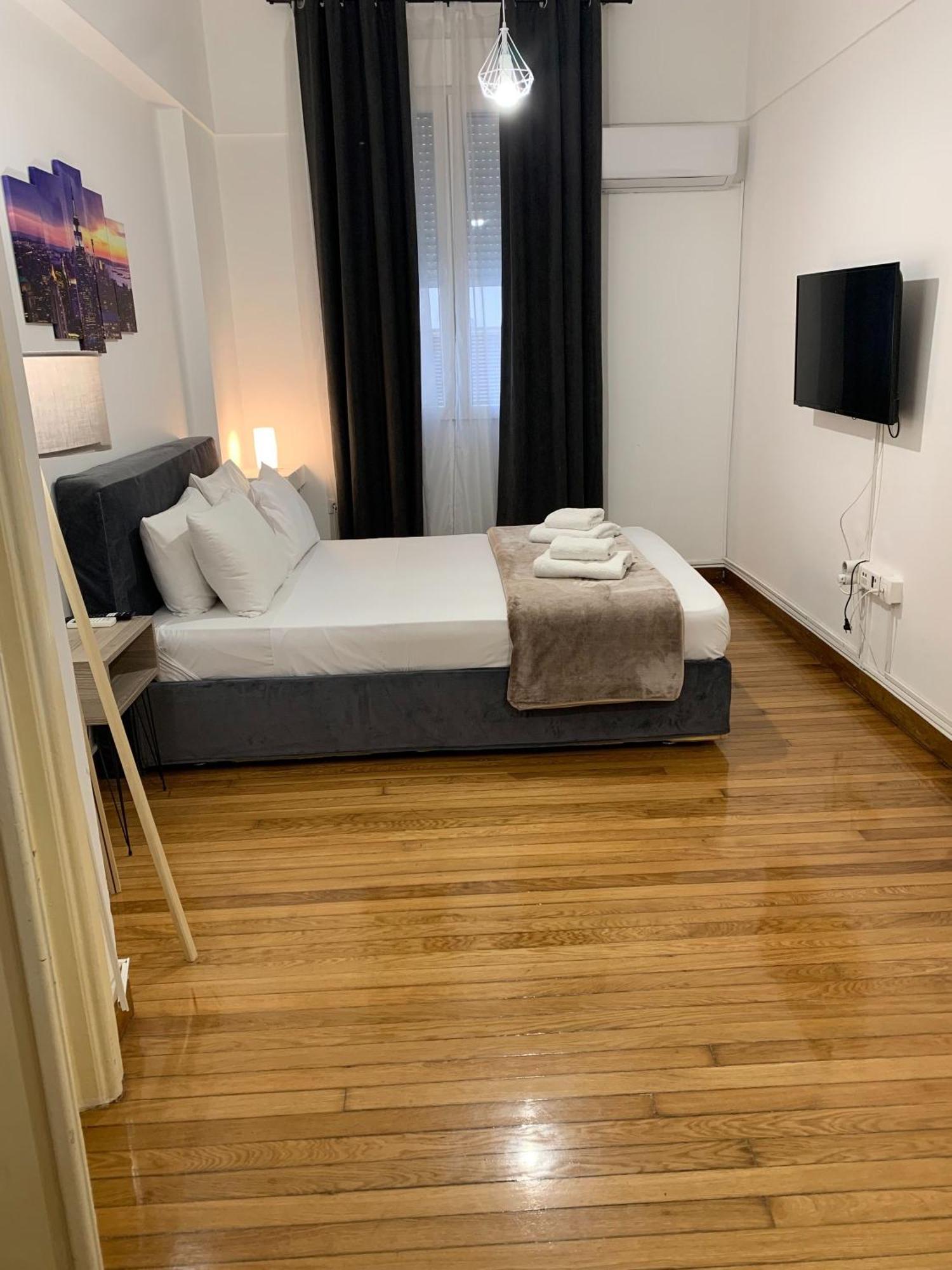 Aura Apartment At Kolonaki Athènes Extérieur photo