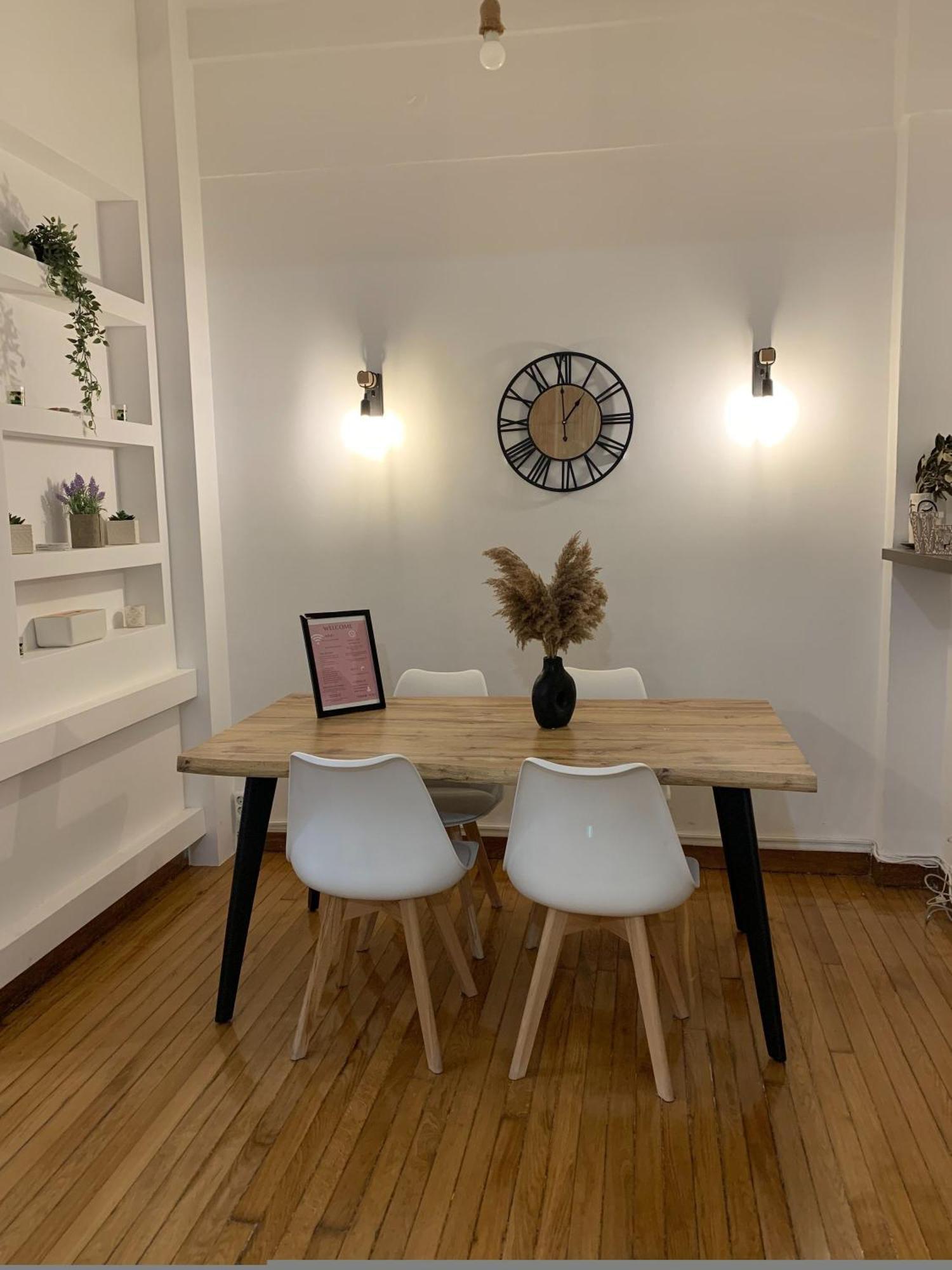 Aura Apartment At Kolonaki Athènes Extérieur photo